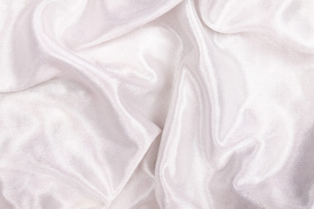 silk-sheets-benefits-guide3